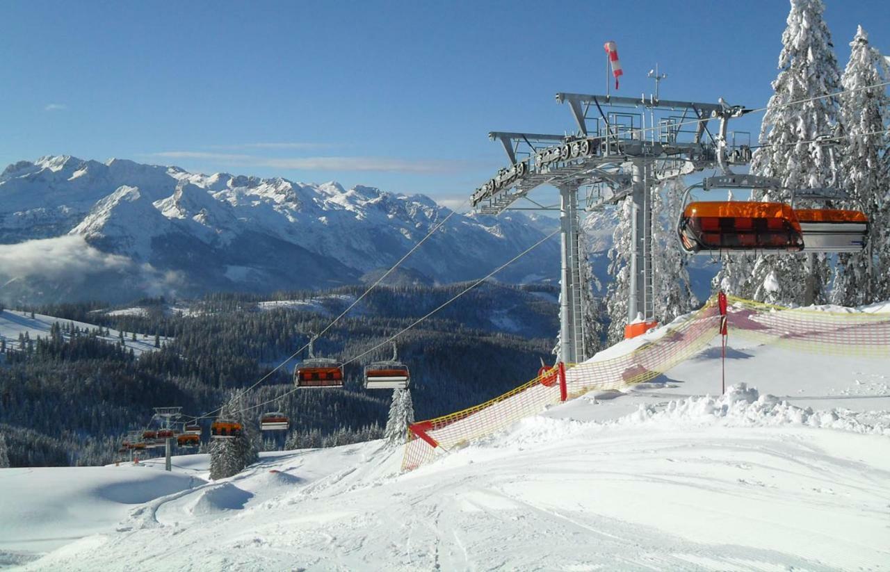 Dachstein View Ski Apartment Gosau Ngoại thất bức ảnh